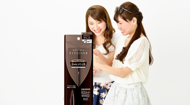 20代におすすめのディーアップ製品とメイク